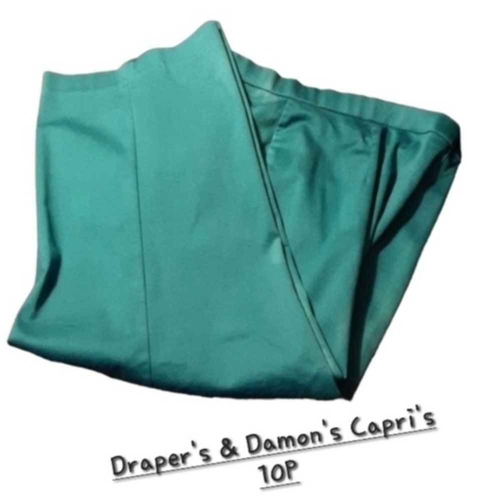 Draper's‎ & Damon's Capri's